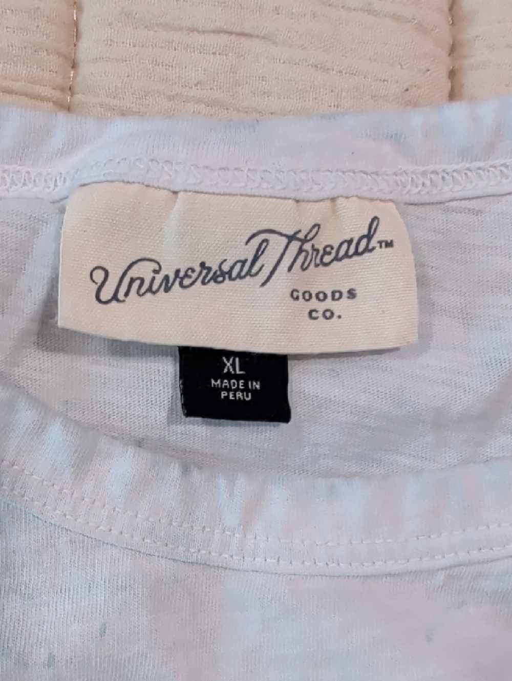 Two Universal Threads Active Tank Tops - Picture 3 of 5